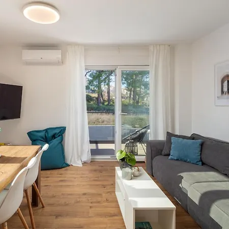 With Terrace And Parking Near Daire