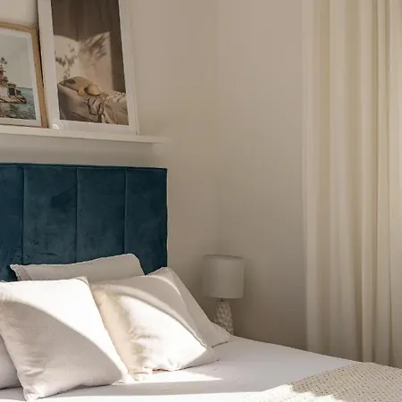 With Terrace And Parking Near Daire *